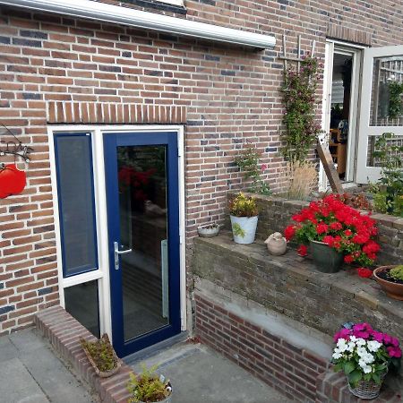 B&B De Blauwe Tulp Noord-Scharwoude Exterior photo